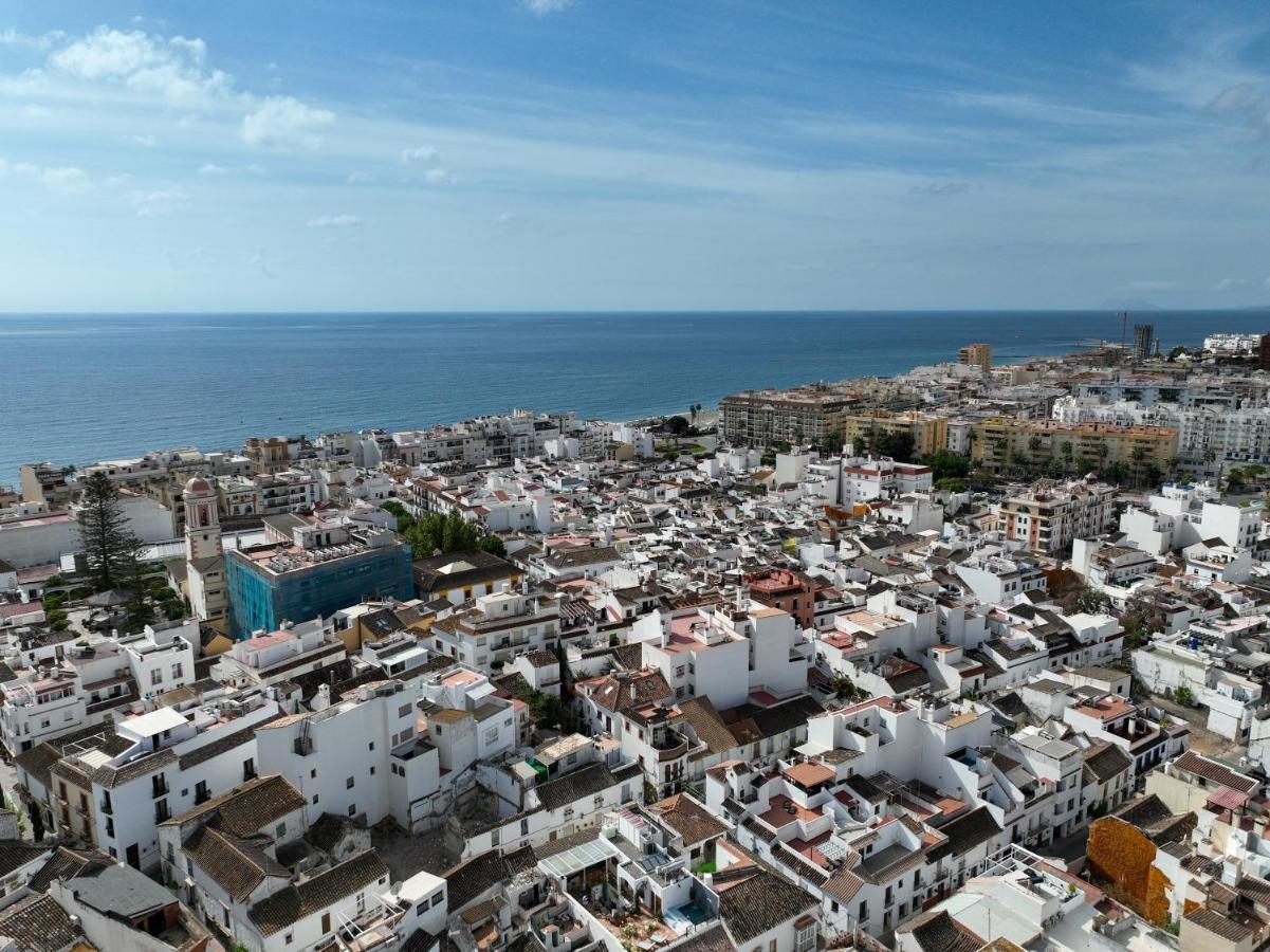Veranera Hostel Estepona Bagian luar foto