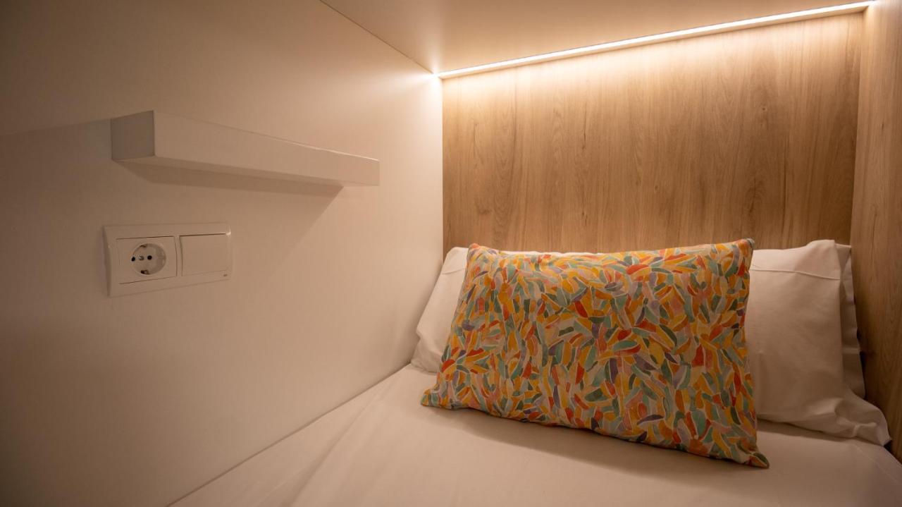Veranera Hostel Estepona Bagian luar foto